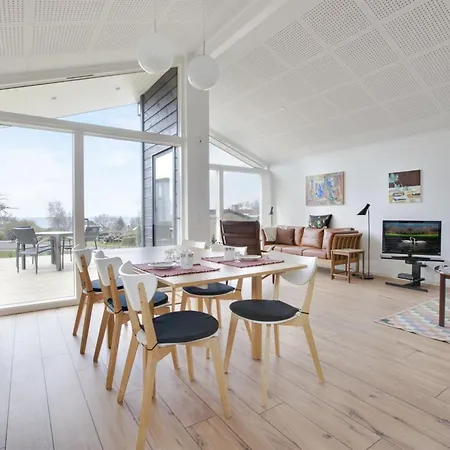Ogoti - 250m From The Sea By Interhome Nyaraló *
