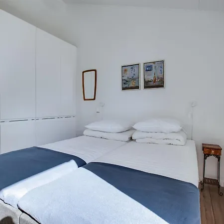 Ogoti - 250m From The Sea By Interhome *
