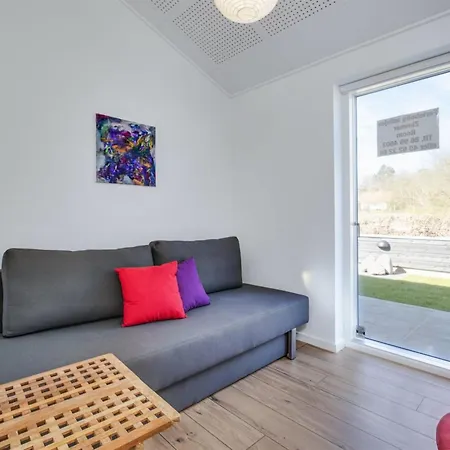 Ogoti - 250m From The Sea By Interhome