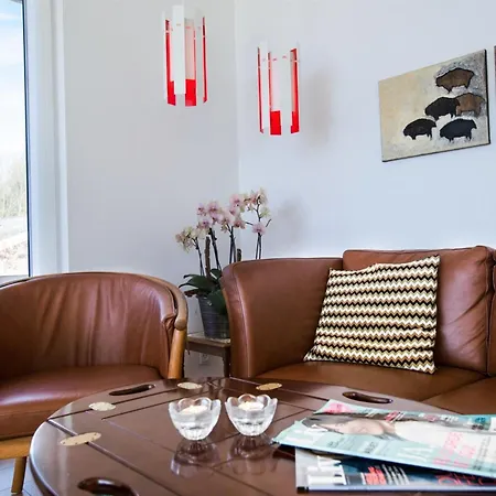 Ogoti - 250m From The Sea By Interhome *